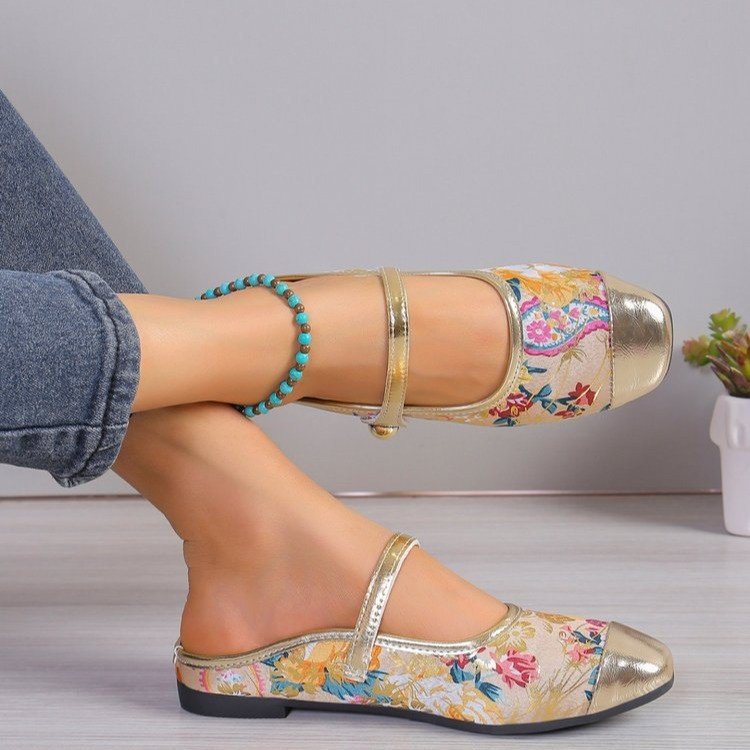 Women's Floral Slide Sandals - Stylish Summer Footwear with Buckle Detail